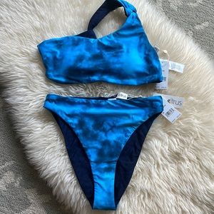 La Blanca (Citrus) Head In The Clouds Reversible Bikini